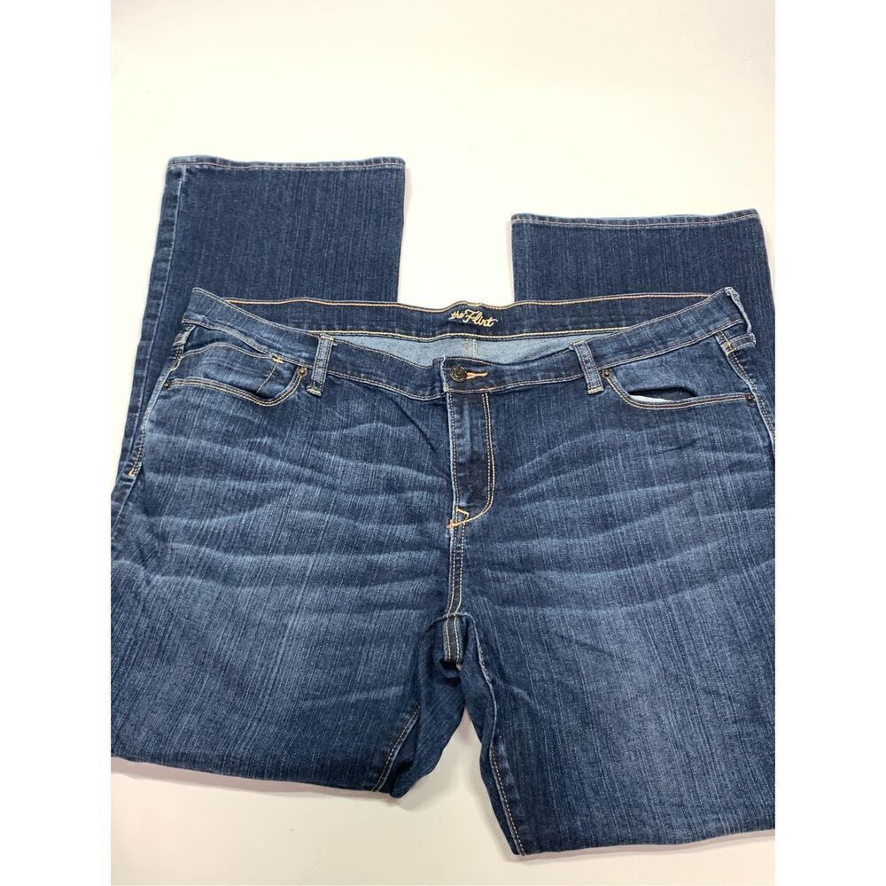 Women’s Blue Denim Jeans - Classic Stretch Fit Sz 18